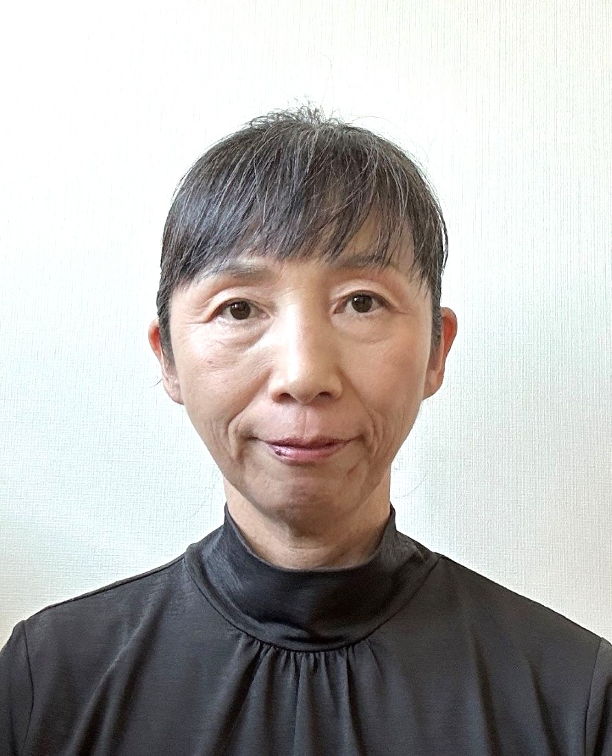 戸崎 亜紀子