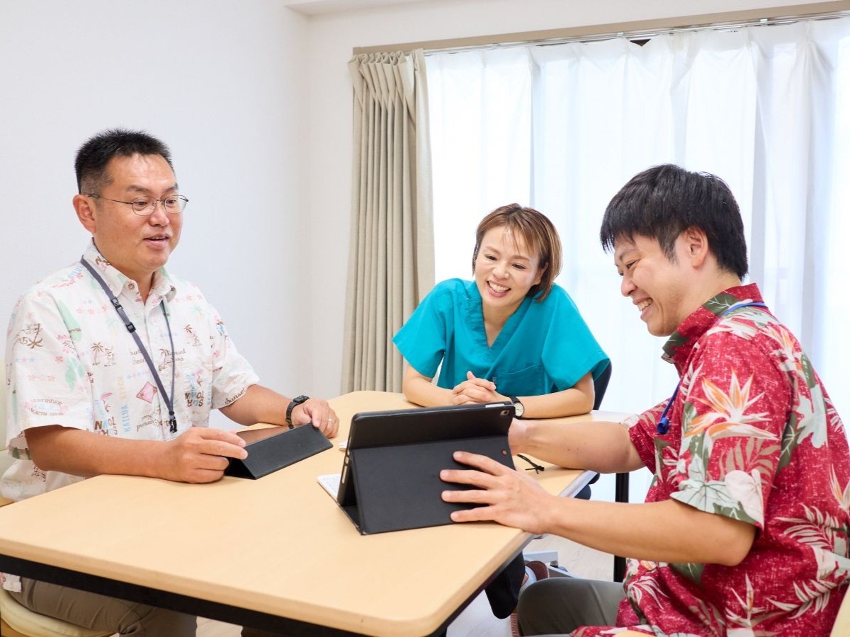 【5月12日UP】「かゆいところに手が届く」看護を目指して～ハウオリ訪問看護ステーション 亀田さんにインタビュー～