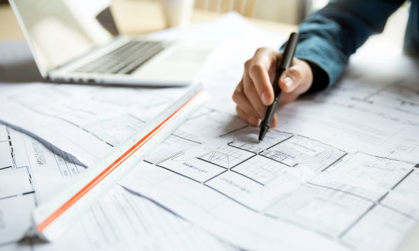 事業計画を作成する