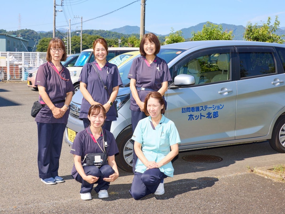 小さなチームで支え合う看護～訪問看護ステーション ホット北部　髙橋さん・靏さん・足立さんにインタビュー～